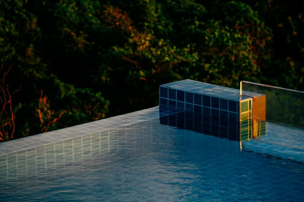 Pool im Garten